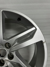 Load image into Gallery viewer, 1x Alufelge 19 Zoll 8.0" 5x108 45ET BJ32-1007-CA Land Rover Range Evoque FEL5216078186vg