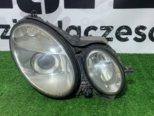 Laden Sie das Bild in den Galerie-Viewer, Frontscheinwerfer Mercedes-Benz W211 Xenon Rechts Scheinwerfer Headlight SCH5306182294cq