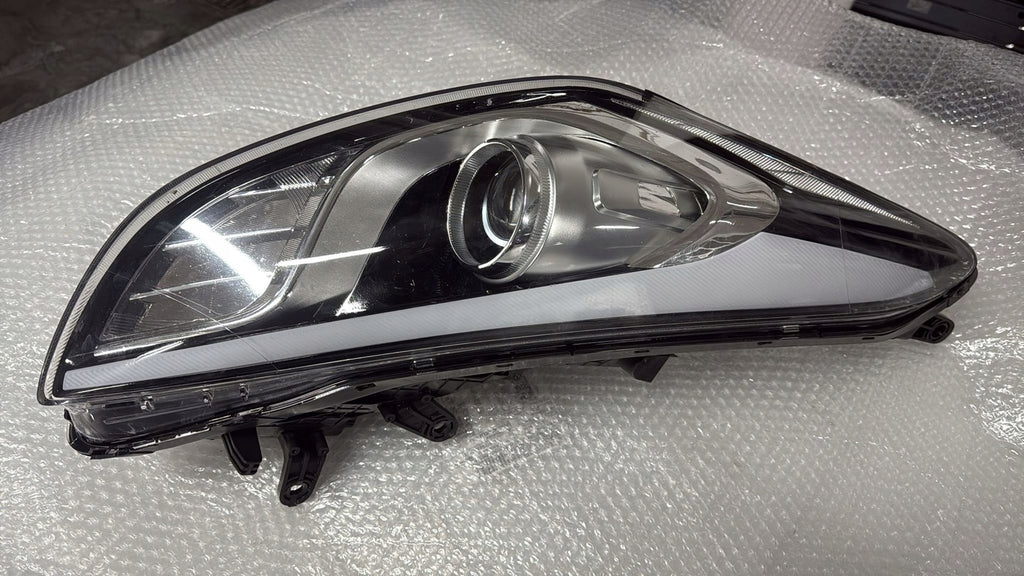 Frontscheinwerfer Hyundai I30 HYUI30TLP12 Rechts Scheinwerfer Headlight SCH5730903961xk