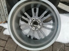 Load image into Gallery viewer, 1x Alufelge 19 Zoll 8.5" 5x120 47ET Glanz 7850021 BMW Rim Wheel FEL9172911468hz