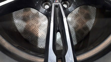 Laden Sie das Bild in den Galerie-Viewer, 1x Alufelge 19 Zoll 10.5" 5x112 28ET 7857076 BMW 5 F90 Rim Wheel FEL5660940269jl