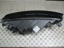 Laden Sie das Bild in den Galerie-Viewer, Frontscheinwerfer Skoda Octavia IV 5E4941015 LED Links Scheinwerfer Headlight SCH9653731228ys