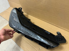 Laden Sie das Bild in den Galerie-Viewer, Frontscheinwerfer BMW 889142437 016238-02 LED Rechts Scheinwerfer Headlight SCH1969910665nc