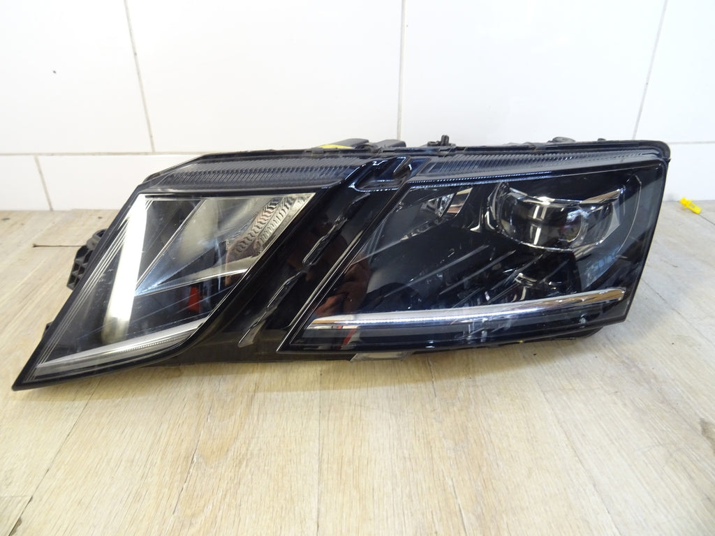 Frontscheinwerfer Skoda Octavia III 5E1941015E LED Links Scheinwerfer Headlight SCH3403620927ae
