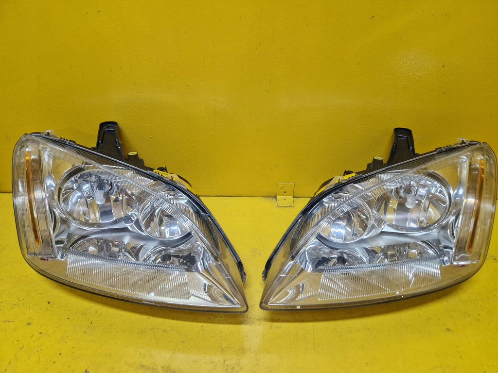Frontscheinwerfer Ford C-Max 3M51-13005-AH Ein Satz Scheinwerfer Headlight SCH8588370314mq