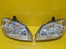 Laden Sie das Bild in den Galerie-Viewer, Frontscheinwerfer Ford C-Max 3M51-13005-AH Ein Satz Scheinwerfer Headlight SCH8588370314mq