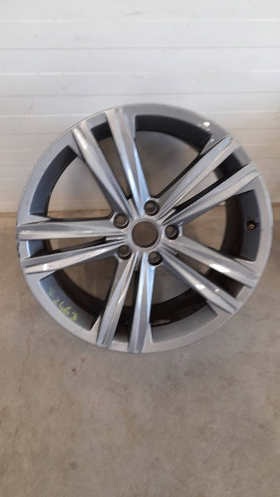 1x Alufelge 18 Zoll 3G8601025N VW Passat Arteon Rim Wheel FEL6182056503ab