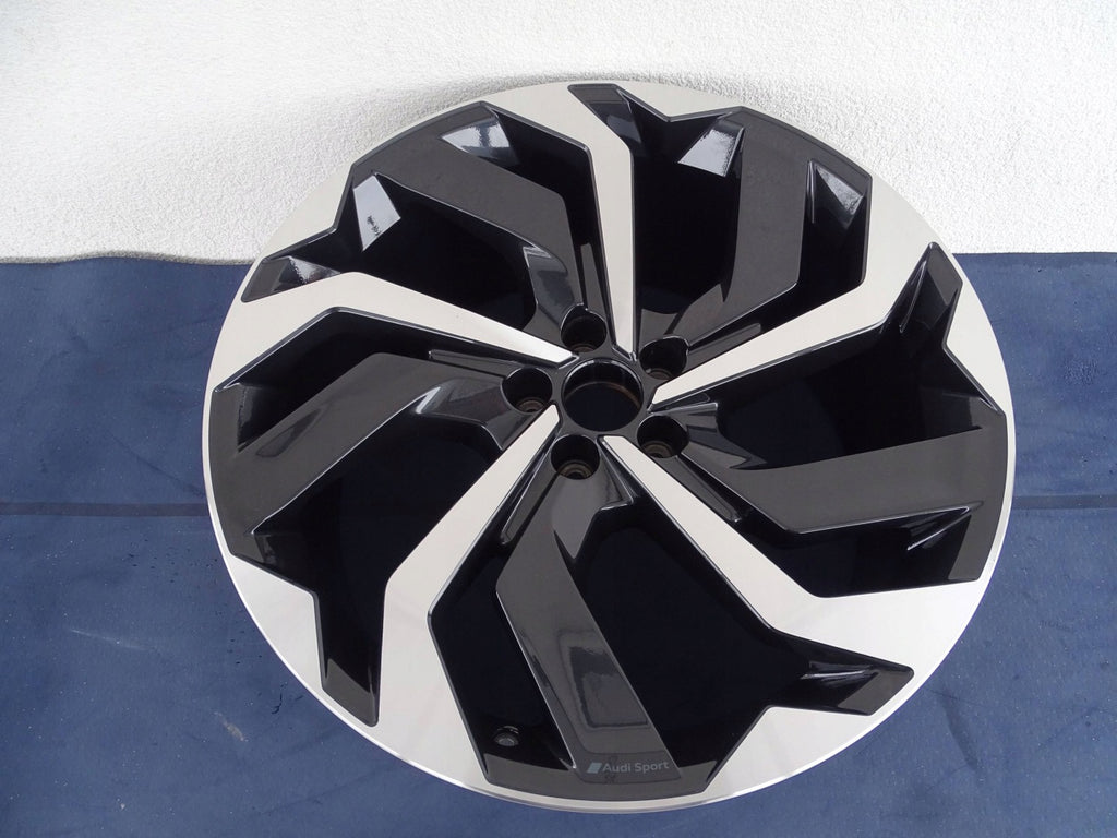 1x Alufelge 21 Zoll 4KE601025A Audi E-Tron Rim Wheel FEL3275739472mv