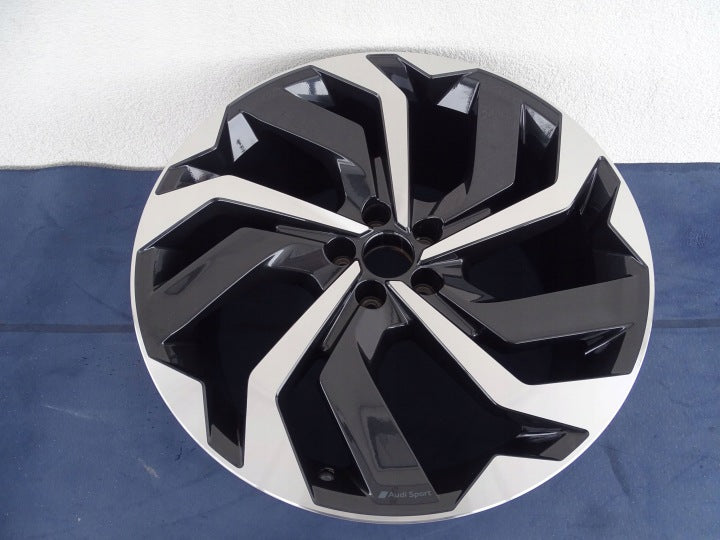 1x Alufelge 21 Zoll 4KE601025A Audi E-Tron Rim Wheel FEL3275739472mv