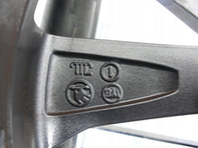 Laden Sie das Bild in den Galerie-Viewer, 1x Alufelge 16 Zoll 7.0&quot; 5x100 46ET Glanz Schwarz 6V0601025D Skoda Fabia Iii