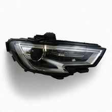 Laden Sie das Bild in den Galerie-Viewer, Frontscheinwerfer Audi A3 8V0941006 90104557 Xenon Rechts Scheinwerfer Headlight