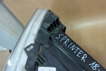 Laden Sie das Bild in den Galerie-Viewer, Frontscheinwerfer Mercedes-Benz Sprinter Links Scheinwerfer Headlight