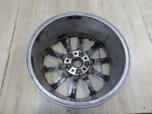 Laden Sie das Bild in den Galerie-Viewer, 1x Alufelge 17 Zoll 7.0" 5x112 49ET Glanz Silber 5G0601025CH VW I Rim Wheel FEL3750665507pq