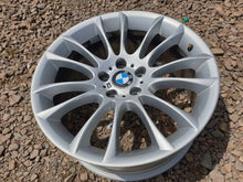 Load image into Gallery viewer, 1x Alufelge 19 Zoll 8.5" 5x120 25ET Glanz 7841819 BMW F01 F07 Rim Wheel FEL1612867041kx