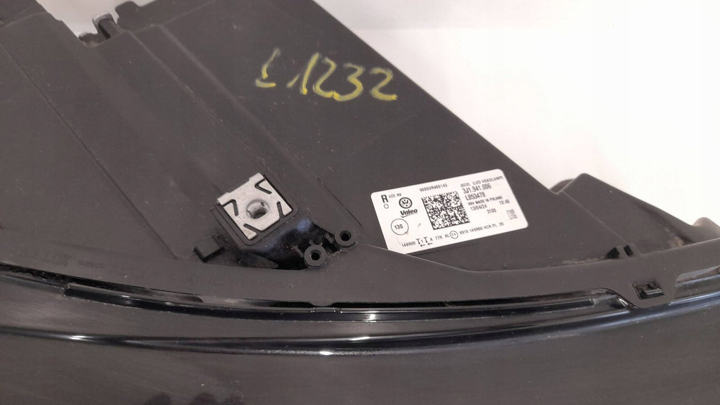 Frontscheinwerfer VW Passat 3J1941006 LED Rechts Scheinwerfer Headlight SCH5548506617zm