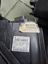 Laden Sie das Bild in den Galerie-Viewer, Frontscheinwerfer Mercedes-Benz W205 2059062504 2059062604 LED Rechts oder Links SCH1212005288kp
