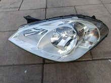 Laden Sie das Bild in den Galerie-Viewer, Frontscheinwerfer Mercedes-Benz W169 A1698205761 Links Scheinwerfer Headlight SCH4809499589tx