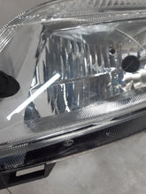 Laden Sie das Bild in den Galerie-Viewer, Frontscheinwerfer Skoda Fabia II 5J1941015C Links Scheinwerfer Headlight