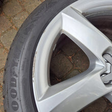 Load image into Gallery viewer, 1x Alufelge 19 Zoll 9.0" 5x112 33ET Glanz Silber 4H0601025BB Audi A8 Rim Wheel FEL7181226445rs