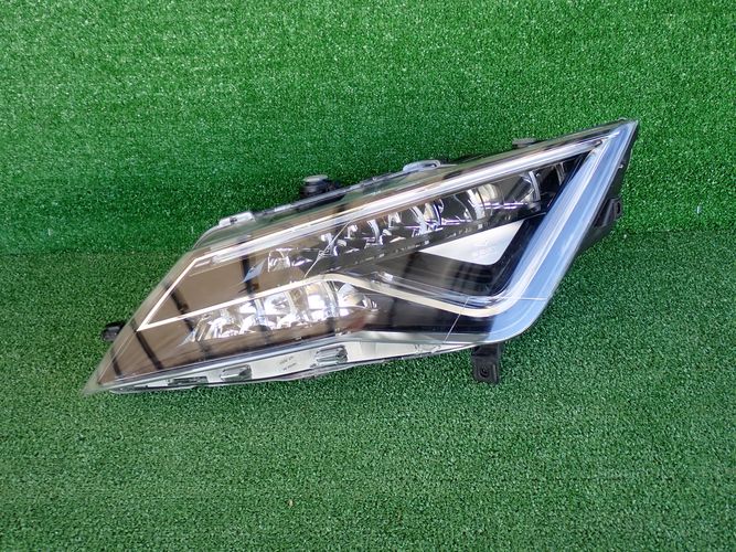 Frontscheinwerfer Seat Leon 90100839 Links Scheinwerfer Headlight