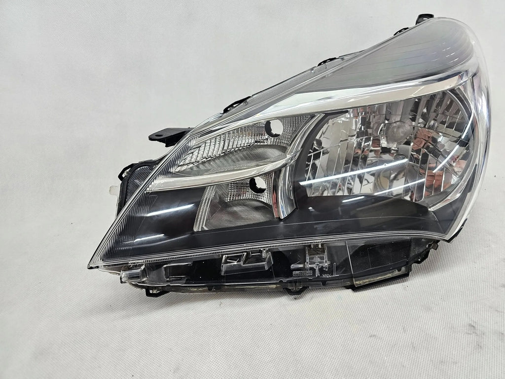 Frontscheinwerfer Toyota Yaris SPP8372 Links Scheinwerfer Headlight