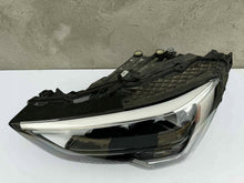 Laden Sie das Bild in den Galerie-Viewer, Frontscheinwerfer Audi Q3 83A941011 Links Scheinwerfer Headlight SCH1820164726xb