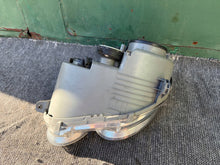 Laden Sie das Bild in den Galerie-Viewer, Frontscheinwerfer Mercedes-Benz Clk BAD594 Rechts Scheinwerfer Headlight SCH6193253190nh