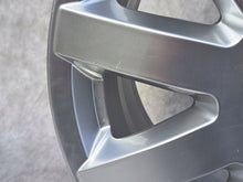 Laden Sie das Bild in den Galerie-Viewer, 1x Alufelge 17 Zoll 8.0" 5x112 38ET Glanz Silber 2114013502 Mercedes-Benz W211 FEL5319485287rh
