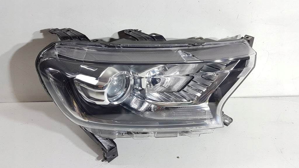 Frontscheinwerfer Ford Ranger Rechts Scheinwerfer Headlight SCH7634008427uo