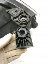 Laden Sie das Bild in den Galerie-Viewer, Frontscheinwerfer Seat C-Hr 576941773 81110-F4170-00 Full LED Rechts oder Links