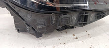 Laden Sie das Bild in den Galerie-Viewer, Frontscheinwerfer Mercedes-Benz Gla A1569061800 Xenon Rechts Headlight SCH3681930470wl