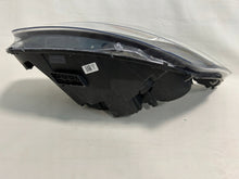 Laden Sie das Bild in den Galerie-Viewer, Frontscheinwerfer Ford Transit JK21-13W030-BJ Links Scheinwerfer Headlight