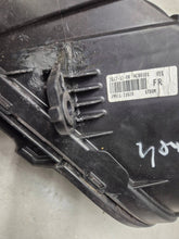 Load image into Gallery viewer, Frontscheinwerfer Hyundai Kona J992121020 92102-J9000 Rechts Headlight SCH3704612683tc