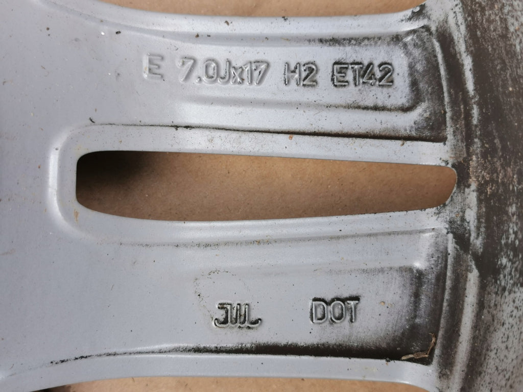 1x Alufelge 17 Zoll 7.0" 5x112 42ET 8W0601025P Audi A4 B9 Rim Wheel FEL3209314437ui