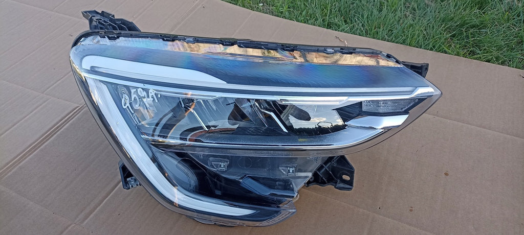 Frontscheinwerfer Renault Arkana 260107780R Rechts Scheinwerfer Headlight