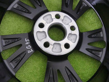 Load image into Gallery viewer, 1x Alufelge 17 Zoll 7.0" 5x114.3 50ET Glanz Schwarz PW457-02001 Toyota Avensis FEL1947739997qp
