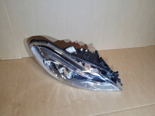 Load image into Gallery viewer, Frontscheinwerfer Volvo C70 II 32206147 Rechts Scheinwerfer Headlight SCH8652079051zb