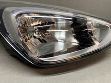 Load image into Gallery viewer, Frontscheinwerfer Hyundai I10 92102-B8000 LED Rechts Scheinwerfer Headlight