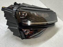 Laden Sie das Bild in den Galerie-Viewer, Frontscheinwerfer Skoda Karoq Nu7 57B941016B Full LED Rechts Headlight SCH1347080470sk