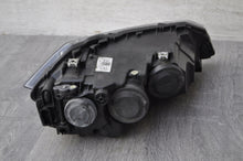 Laden Sie das Bild in den Galerie-Viewer, Frontscheinwerfer VW Polo 2G1941005 Links Scheinwerfer Headlight