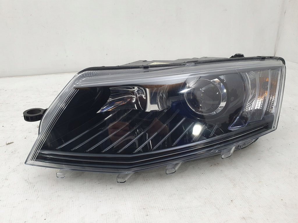 Frontscheinwerfer Skoda Octavia III 5E1941015B 15068591841 Xenon Links Headlight SCH1847692463wt
