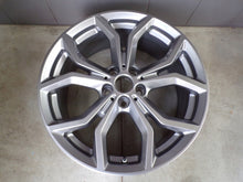 Laden Sie das Bild in den Galerie-Viewer, 1x Alufelge 19 Zoll 7.5" 5x112 32ET Glanz Graphit 6877328 BMW X3 G01 G02 FEL7563209350ck