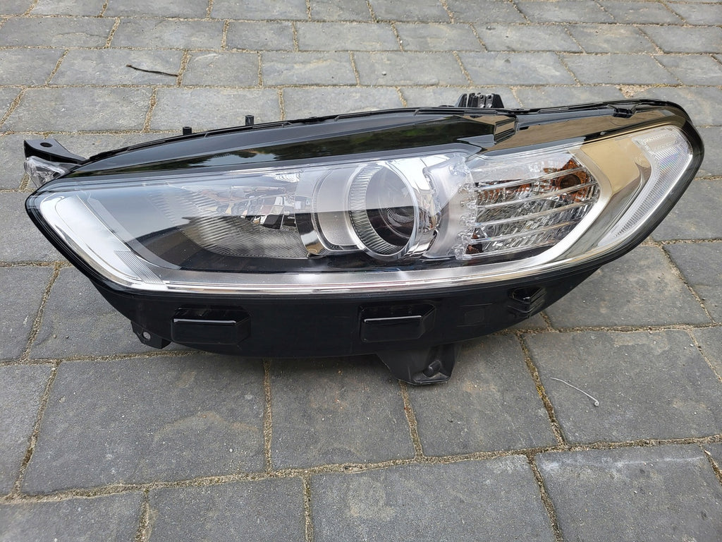 Frontscheinwerfer Ford Mondeo DS73-13W030-EB Links Scheinwerfer Headlight