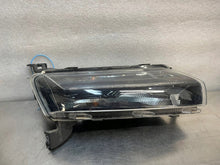 Load image into Gallery viewer, Frontscheinwerfer Dacia Spring 266008993R Rechts Scheinwerfer Headlight SCH9353990765gm