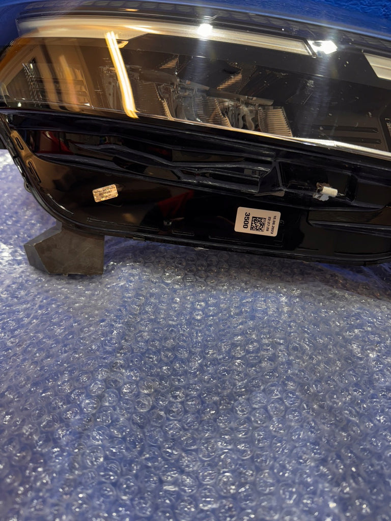 Frontscheinwerfer Renault Clio I V 260103507R Rechts Scheinwerfer Headlight SCH7913366508jf