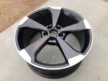 Load image into Gallery viewer, 1x Alufelge 19 Zoll 8.5&quot; 5x112 53ET 8V0601025FD Audi A3 Rim Wheel