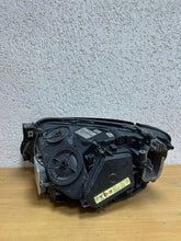 Laden Sie das Bild in den Galerie-Viewer, Frontscheinwerfer BMW 7 7172536 7182140 Ein Satz Scheinwerfer Headlight SCH5455688849gn