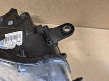 Laden Sie das Bild in den Galerie-Viewer, Frontscheinwerfer Mini Countryman R60 9802270 Rechts Scheinwerfer Headlight SCH9895603818aj