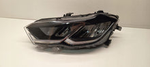 Laden Sie das Bild in den Galerie-Viewer, Frontscheinwerfer VW Polo 2G1941005C 73669519 LED Links Scheinwerfer Headlight