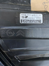 Laden Sie das Bild in den Galerie-Viewer, Frontscheinwerfer Opel Zafira Vivaro 9832836480 9832837680 Xenon Ein Satz SCH9510762489ne